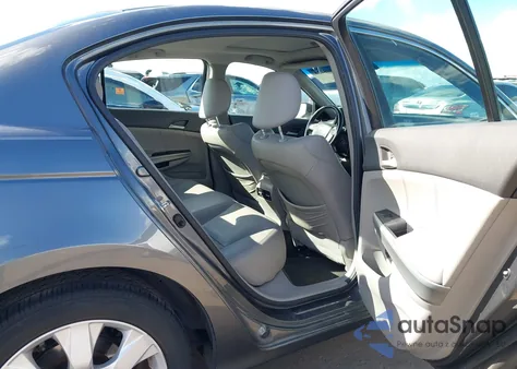 2010 Honda Accord 3.5 Ex-L from USA, damaged, VIN 1HGCP3F8XAA028764